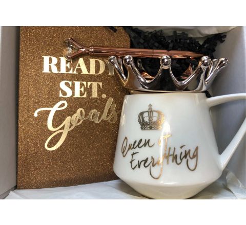 Mini Queen Gift Box