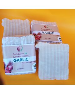Earth Essence Garlic Soap Bar - Handmade Natural Soap (Antibacterial) with 100% Pure Essential Oils and Extracts